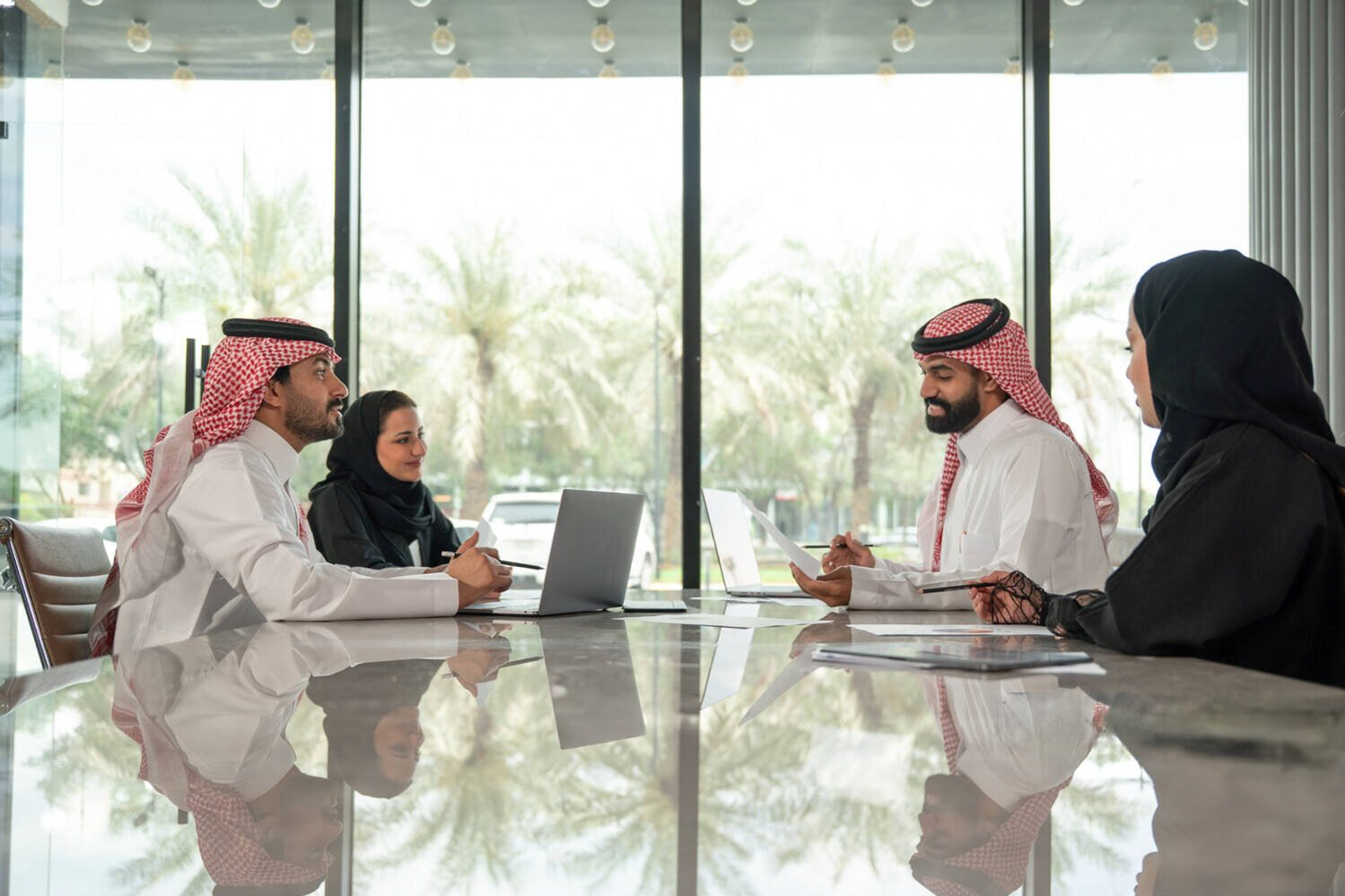  تمكين الشباب في إطار التنمية المجتمعية الرقمية ودعم الشباب لاكتساب مهارات المستقبل